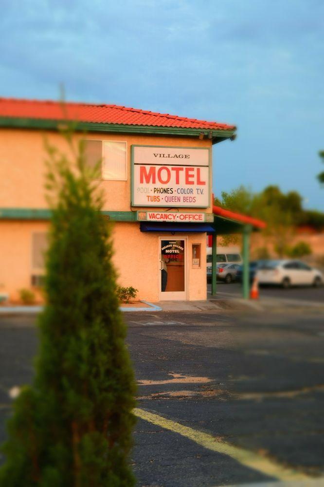 Mojave Inn Victorville Exterior photo