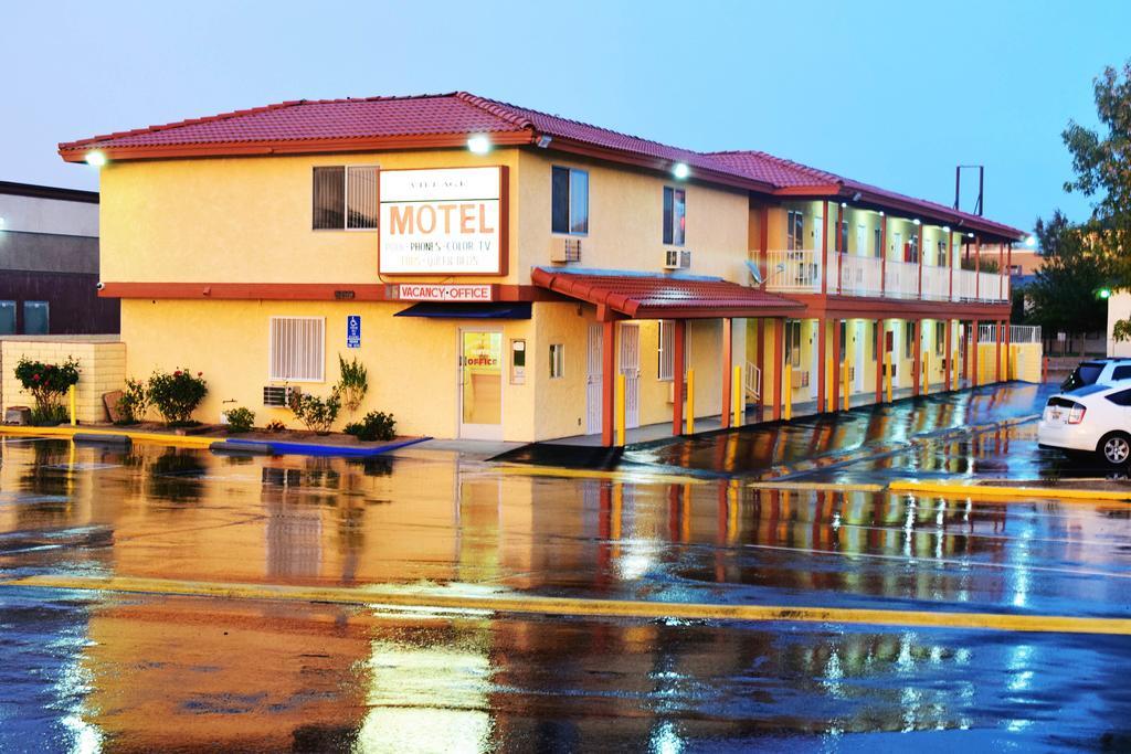 Mojave Inn Victorville Exterior photo